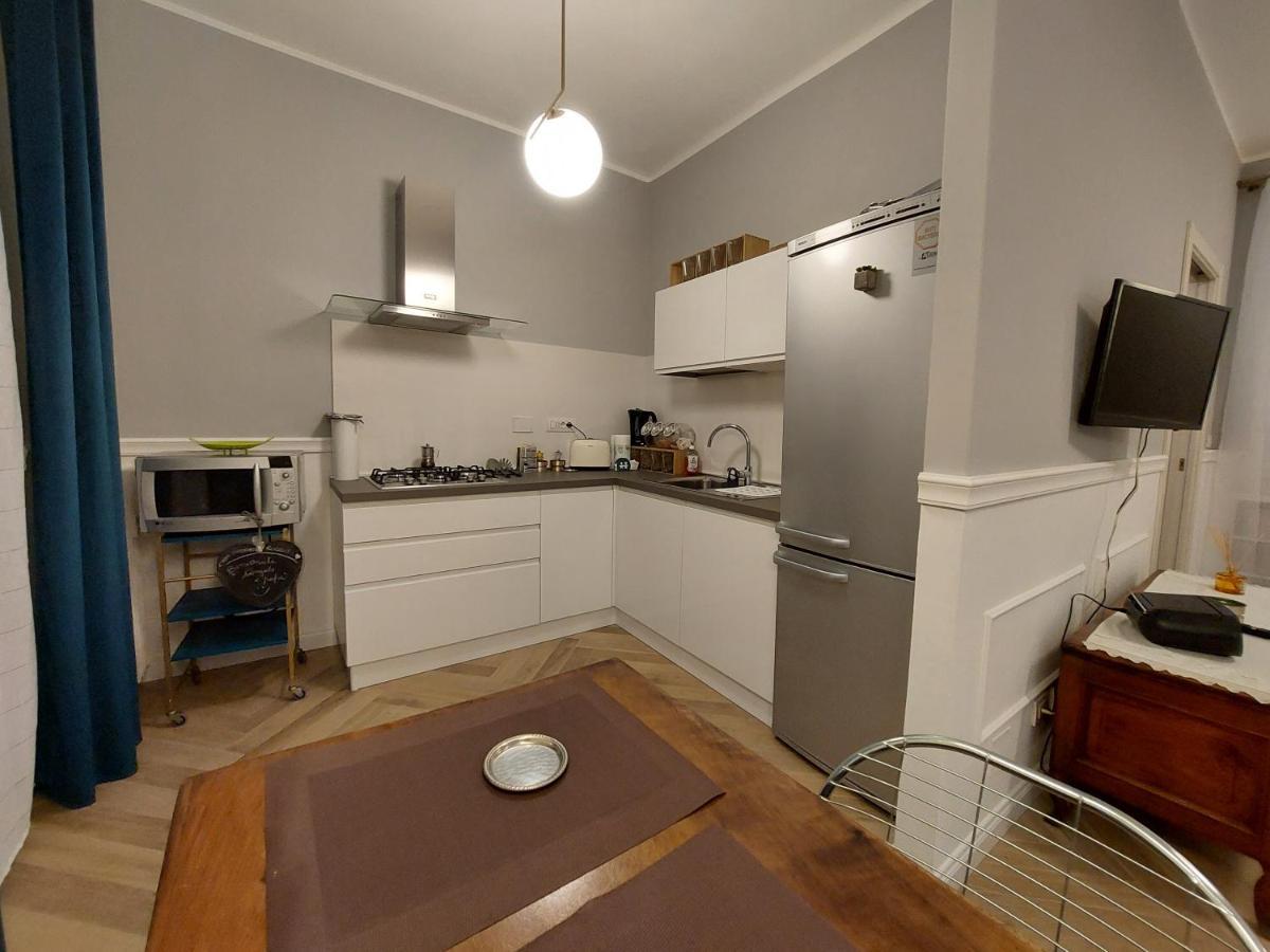 Apartamento Casa Madama Rossini Turín Exterior foto