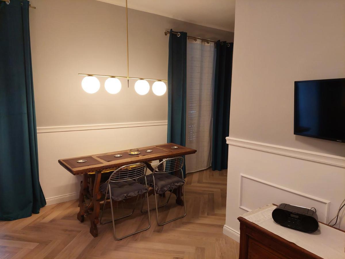 Apartamento Casa Madama Rossini Turín Exterior foto