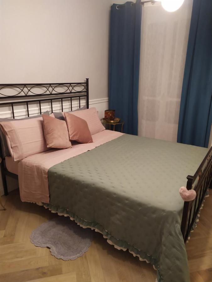 Apartamento Casa Madama Rossini Turín Exterior foto